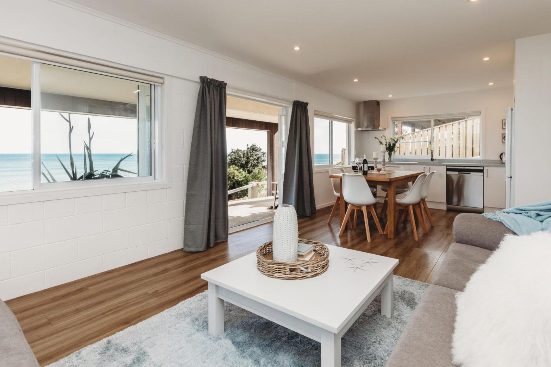 Wow On Wanaka Bay Leilighet New Plymouth Eksteriør bilde