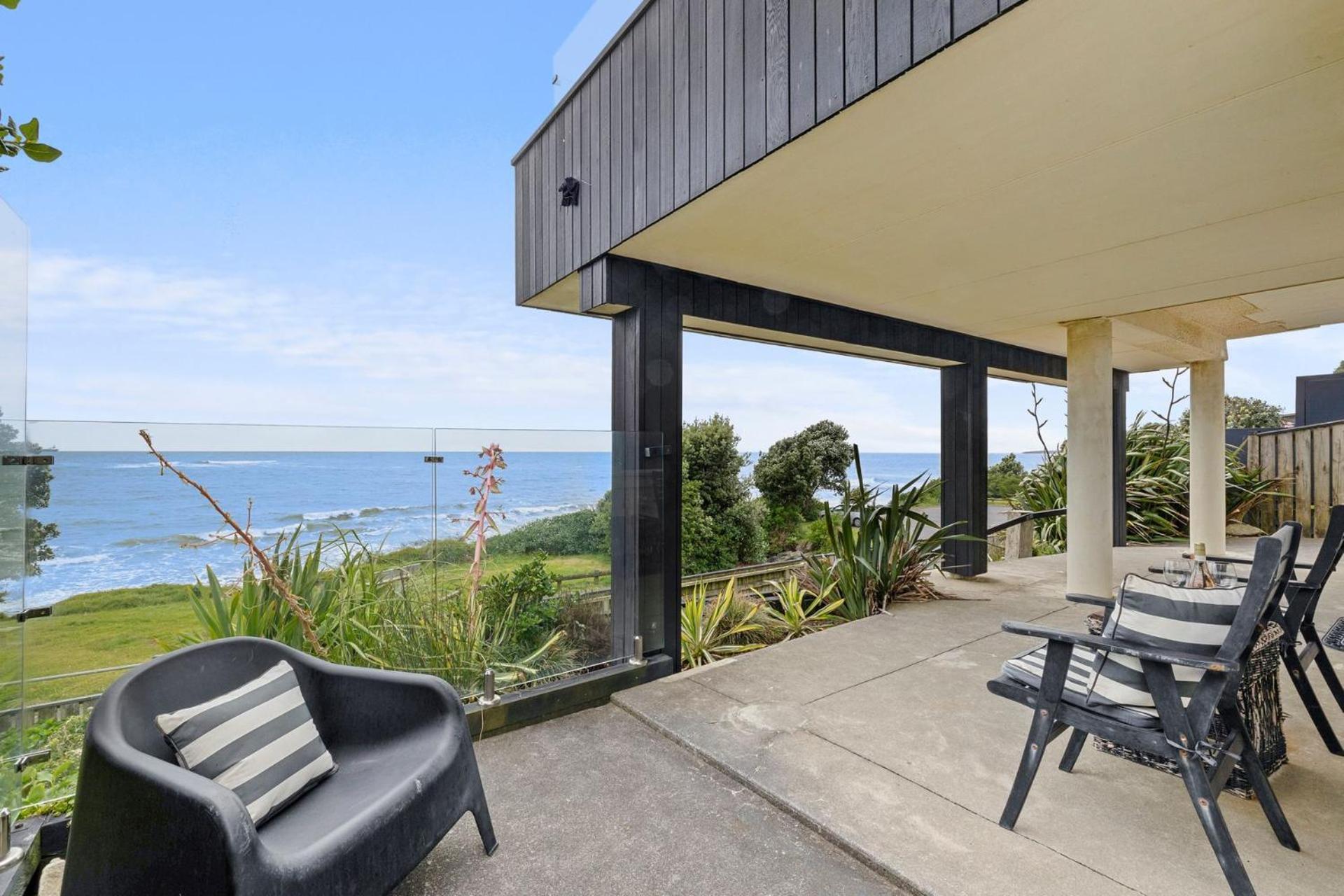 Wow On Wanaka Bay Leilighet New Plymouth Eksteriør bilde